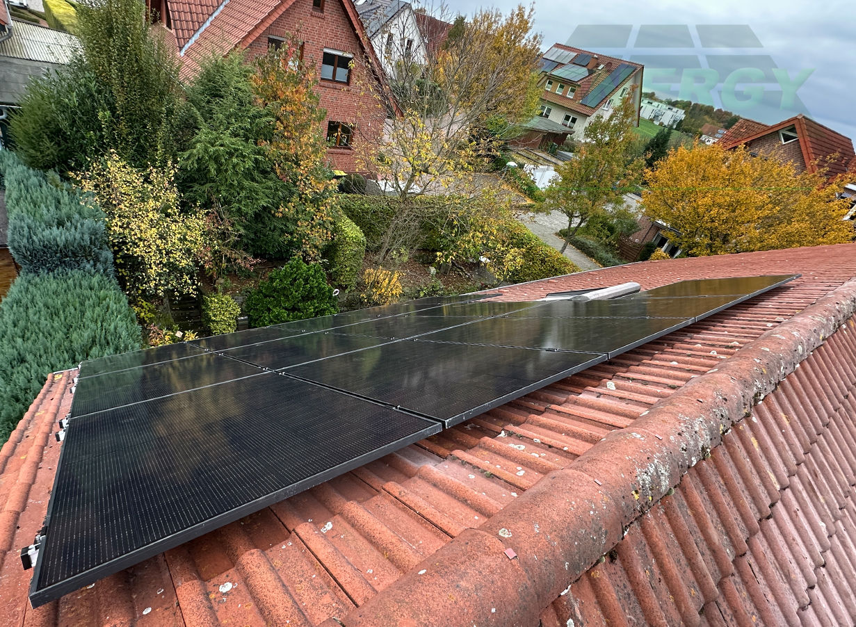 10,8 kWp Georgsmarienhuette suedwest ost JA Solar JEnergy PV