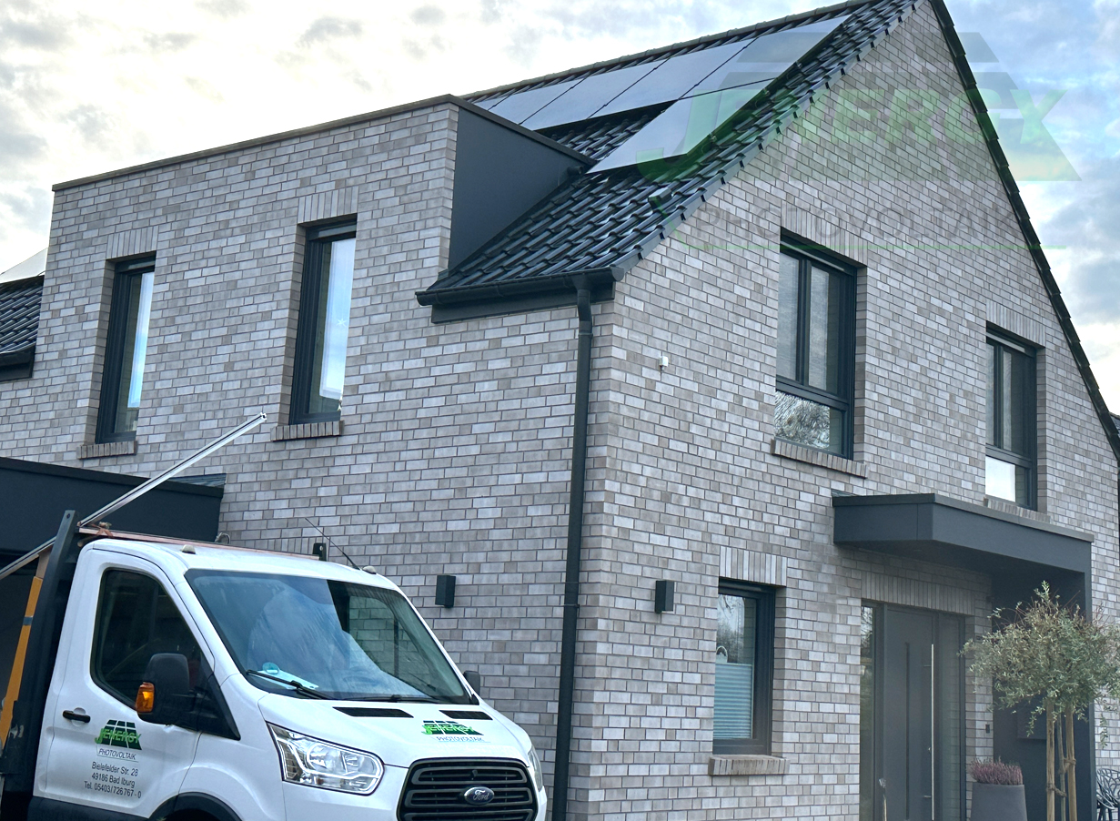 11,625 kWp Recke Aiko 465 FB ost west JEnergy PV